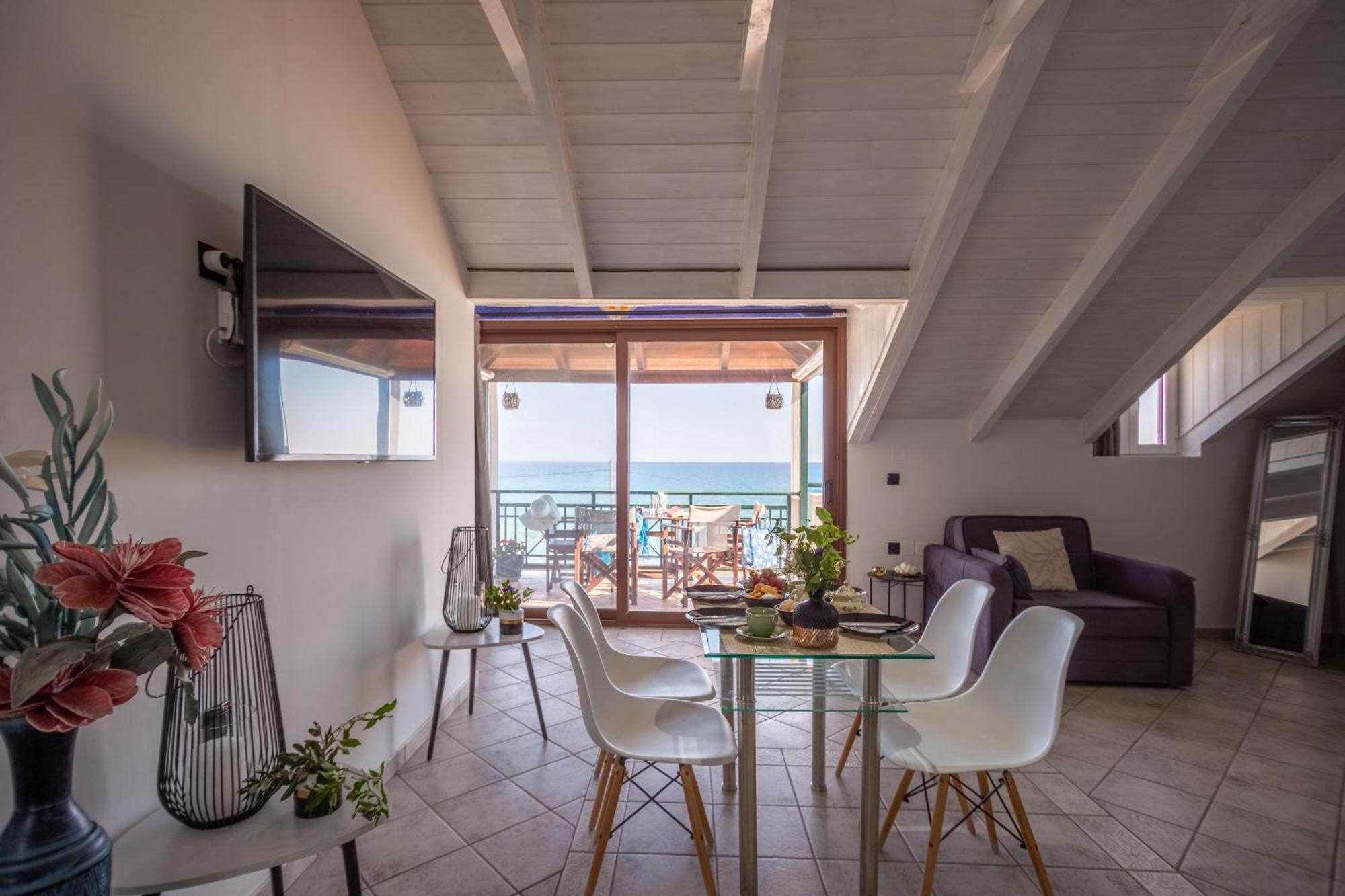 Tonias Houses - Thea House And Vrachos Attic Appartment Alykanas  Exterior foto